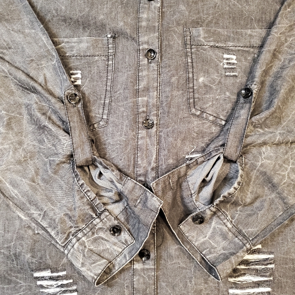 Thrill Jeans Distressed Shirt Women's Size 2X Black Dark Wash Hi Low Raw Hem - Picture 10 of 13